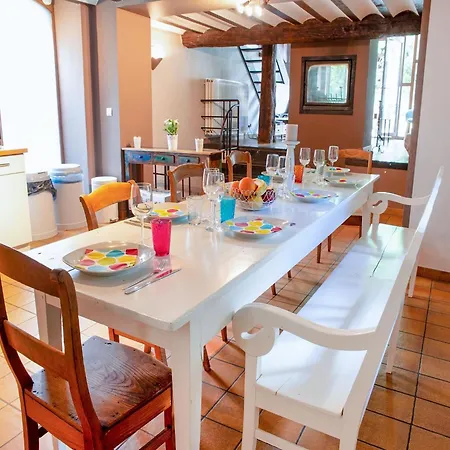 House In Sint Jansrade With Pool Casa de Férias *