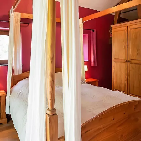 House In Sint Jansrade With Pool