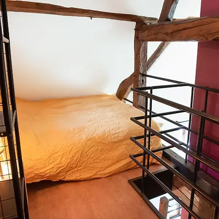 House In Sint Jansrade With Pool